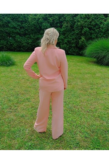 Dámský elegantní kalhotový  kostýmek Valerie v bílé, fuschiové, světle růžové a růžové barvě