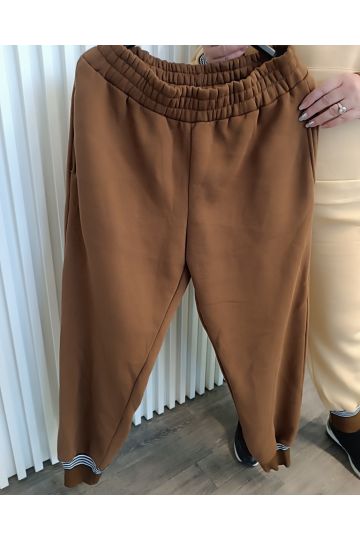 Dámské hnědé tepláky Jula větší velikosti