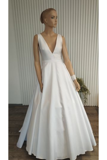 Dámské saténové svatební šaty DITA francouzské značky CYMBELINE