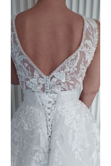 Dámské svatební bílé šaty KLAUDIE značky DUBER