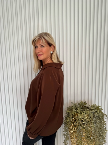 Dámská elegantní volná halenka s výstřihem do V, ve dvou barvách