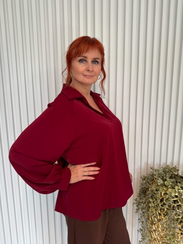 Dámská elegantní volná halenka s výstřihem do V, ve dvou barvách