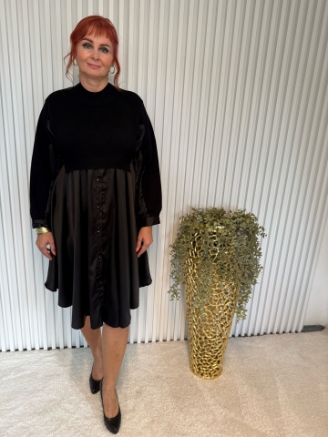 Dámské černé šaty s pleteným svetříkem a saténovou sukní