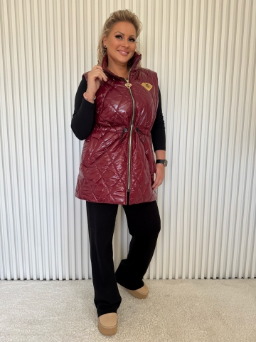 Dámská luxusní vesta Gina ve vínové barvě značky Lola Bianka
