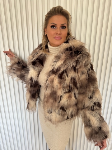 Dámský luxusní krátký kožich Teddy vícebarevný v kombinaci s bílou, hnědou, šedou a černou barvou