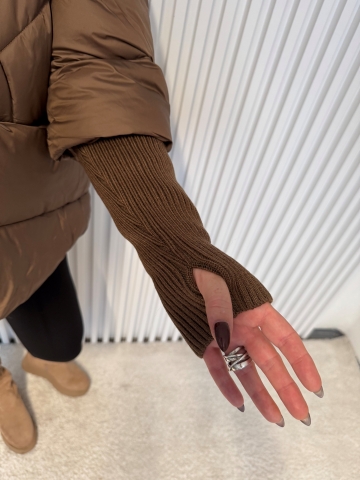 Dámská luxusní hnědá zimní bunda Brigitte