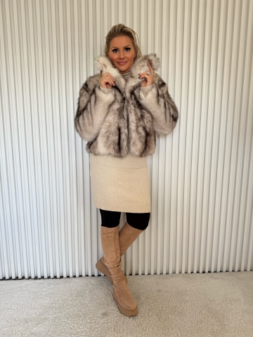 Dámský krémový kožich do pasu  z umělé kožešiny