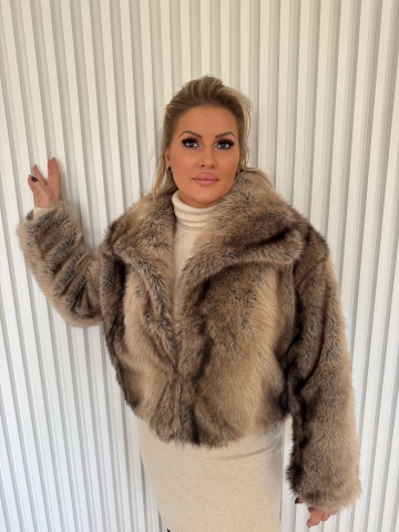 Dámský světle hnědý kožich do pasu z umělé kožešiny