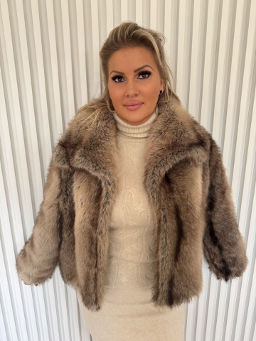 Dámský světle hnědý kožich do pasu z umělé kožešiny
