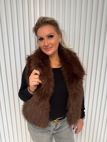 Dámská krátká kožešinová hnědá vesta Raja