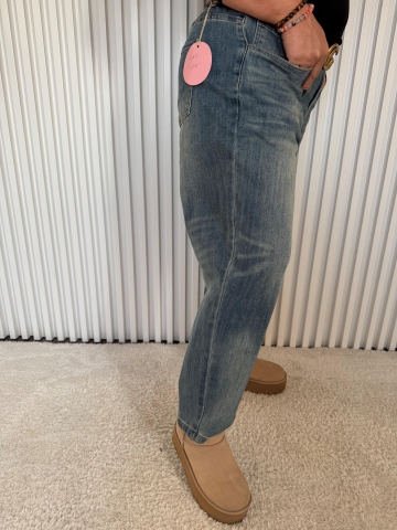 Dámské modré elastické džíny Nela pro dámy s větší velikostí