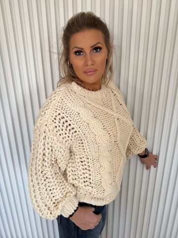 Dámský oversize svetr Kamila v přírodní barvě
