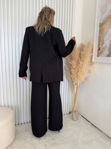 Dámský elegantní kalhotový kostým Megane v černé barvě