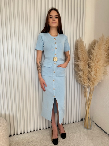 Dámské dlouhé světle modré elastické šaty Nina s kapsami a ozdobnou vázačkou v pase