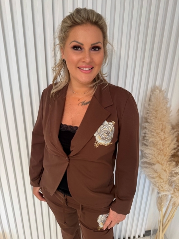 Dámský hnědý sportovně elegantní komplet Denisa kalhot a saka