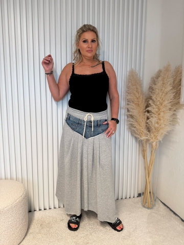 Dámská dlouhá šedá tepláková sukně Kitty v kombinaci s riflovinou