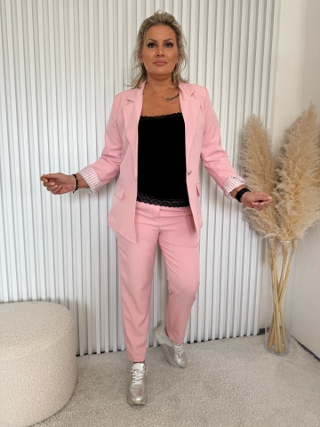 Dámský elegantní kalhotový kostým Dejna růžový