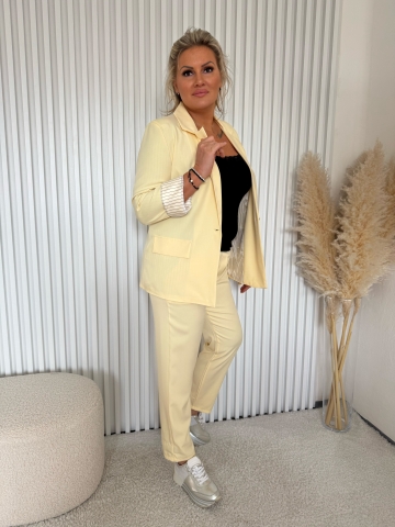Dámský elegantní kalhotový kostým Dejna žlutý