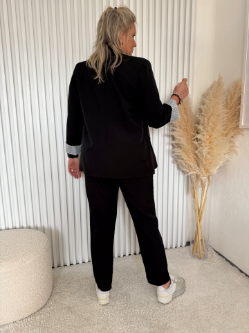 Dámský elegantní kalhotový kostým Dejna černý