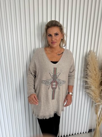 Dámský dlouhý oversize béžový svetr Claudie s třásněmi značky Paparazzi Fashion