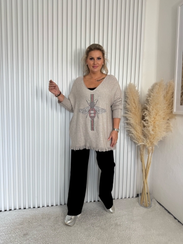 Dámský dlouhý oversize béžový svetr Claudie s třásněmi značky Paparazzi Fashion