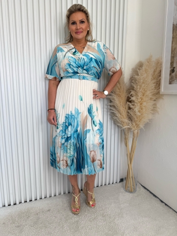 Dámské dlouhé modré šaty Liliana s opaskem a plisováním značky Paparazzi Fashion
