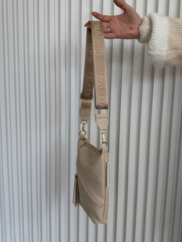 Dámská béžová crosbody kabelka Mirai značka Laura Biaggi