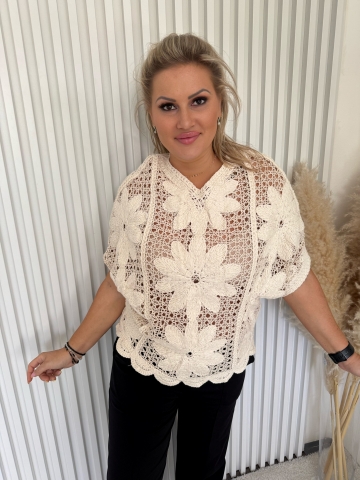 Dámská háčkovaná halenka Denisa, netopýří střih