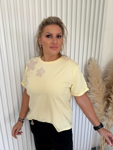 Dámské tričko Kypr s krátkým rukávem v žluté barvě s aplikací květin