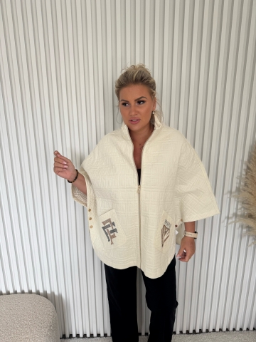 Dámské luxusní oversize pončo Míša značky Paparazzi Fashion v smetanové barvě